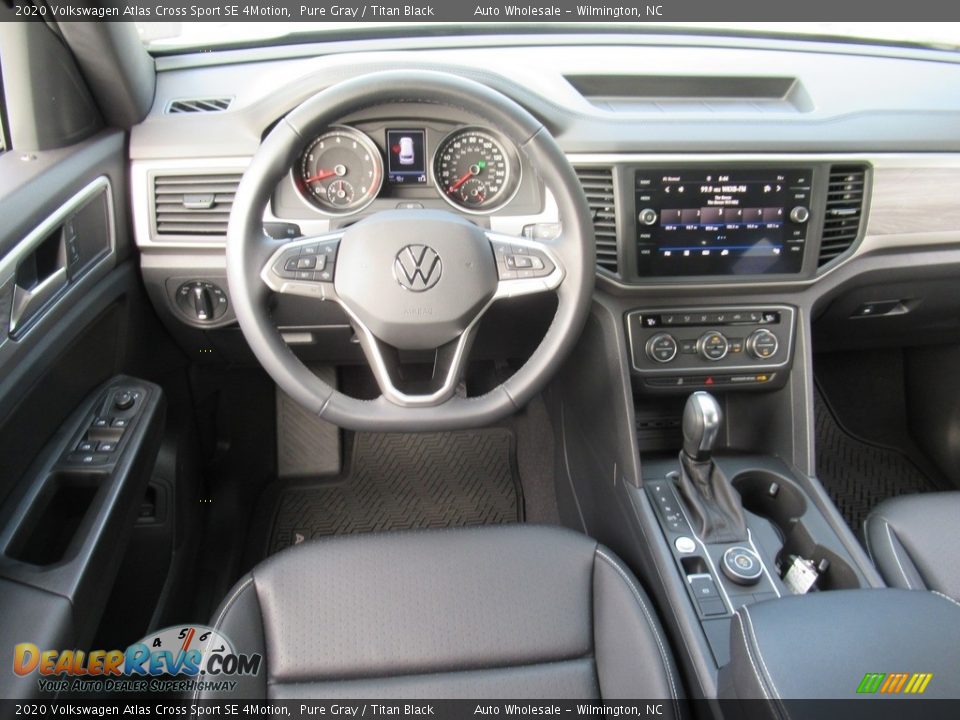 Dashboard of 2020 Volkswagen Atlas Cross Sport SE 4Motion Photo #15