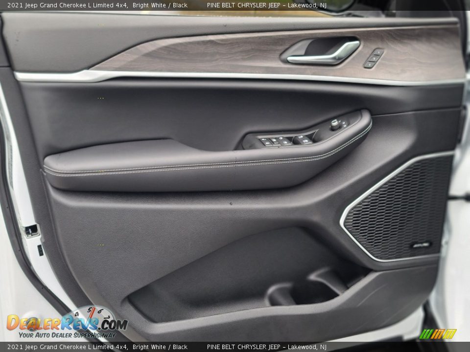 Door Panel of 2021 Jeep Grand Cherokee L Limited 4x4 Photo #14