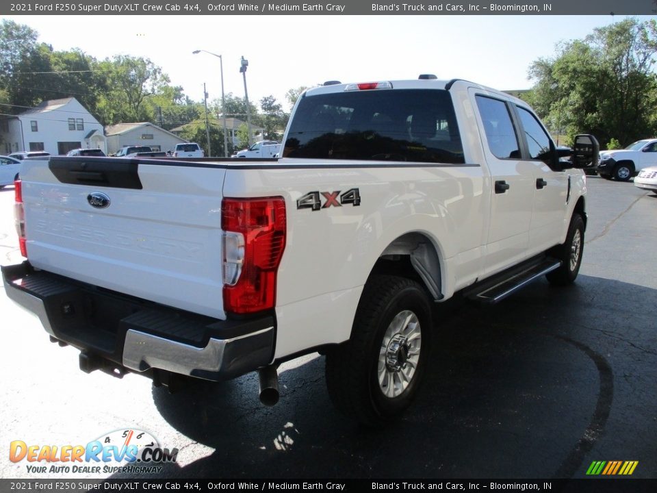 2021 Ford F250 Super Duty XLT Crew Cab 4x4 Oxford White / Medium Earth Gray Photo #4