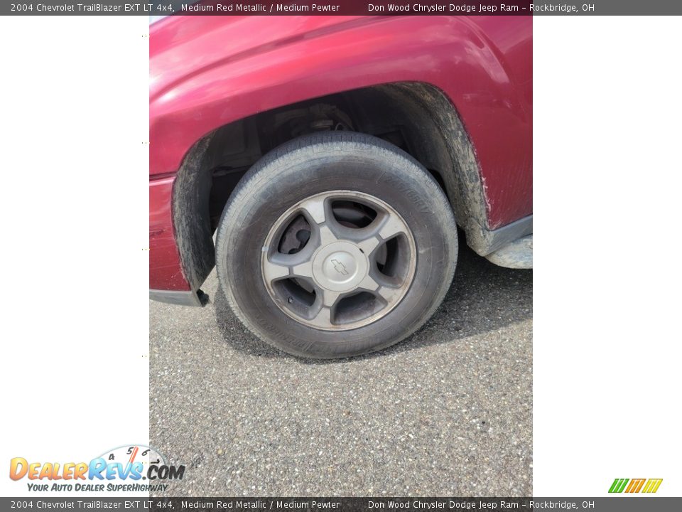 2004 Chevrolet TrailBlazer EXT LT 4x4 Medium Red Metallic / Medium Pewter Photo #4