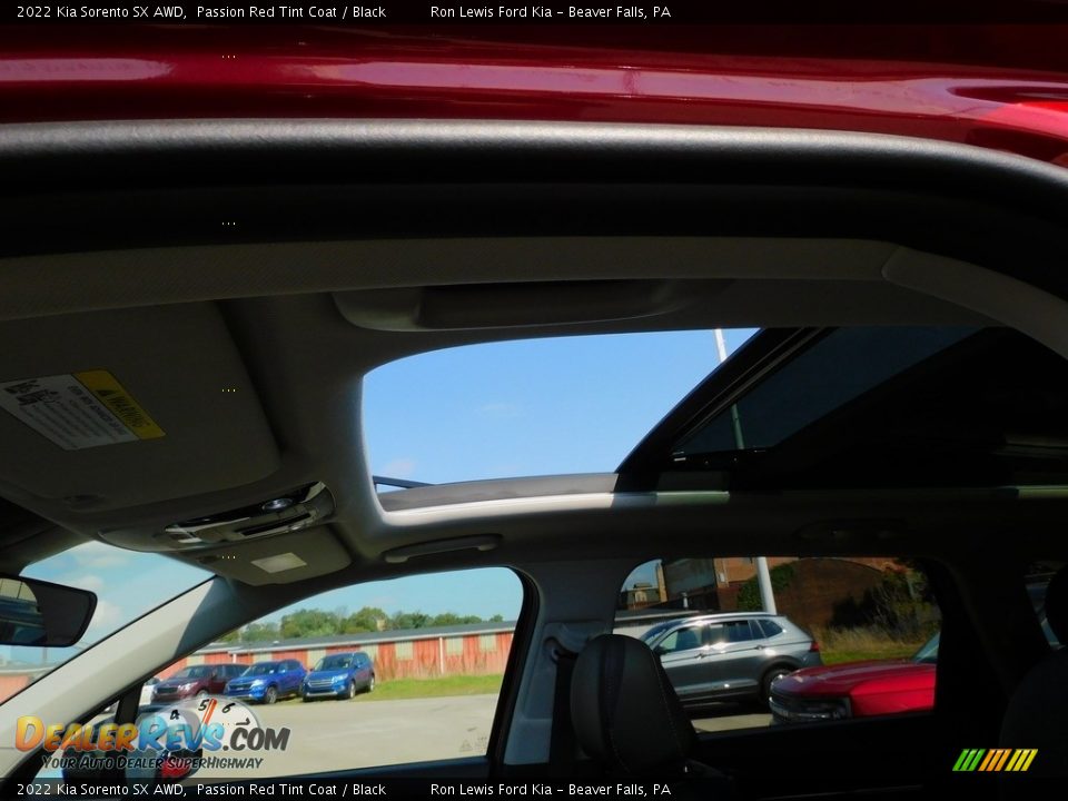 2022 Kia Sorento SX AWD Passion Red Tint Coat / Black Photo #15