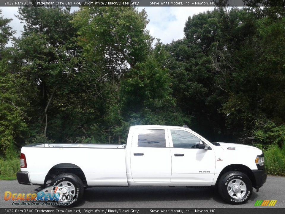 2022 Ram 3500 Tradesman Crew Cab 4x4 Bright White / Black/Diesel Gray Photo #5