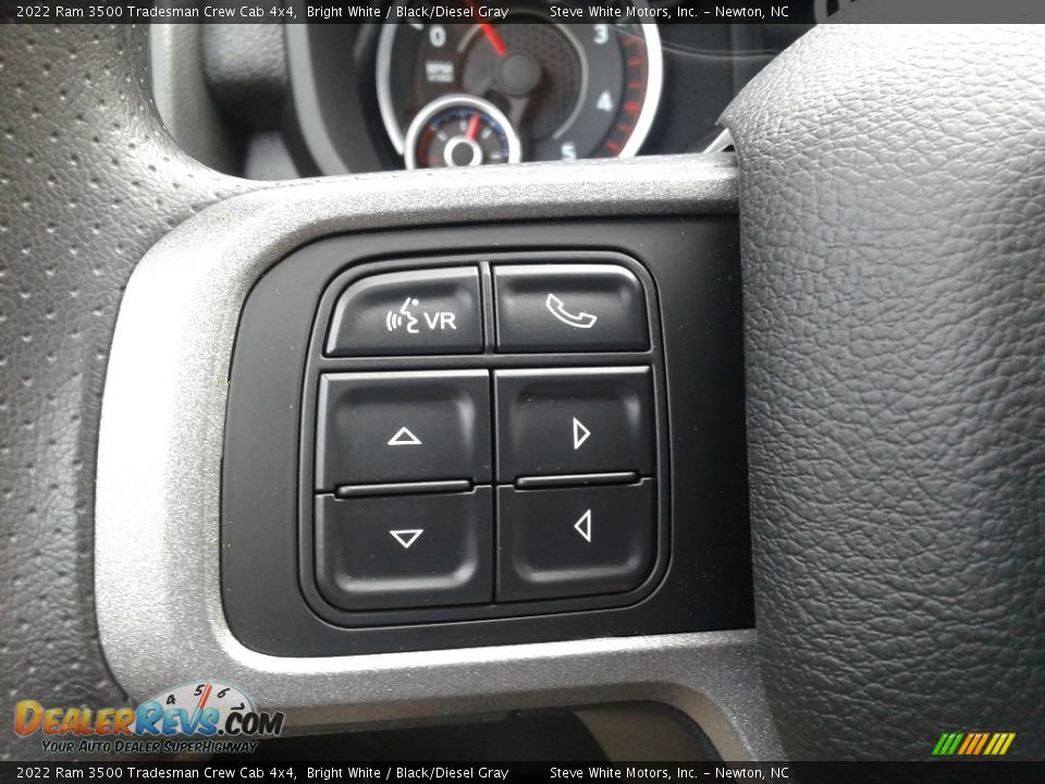 2022 Ram 3500 Tradesman Crew Cab 4x4 Steering Wheel Photo #18