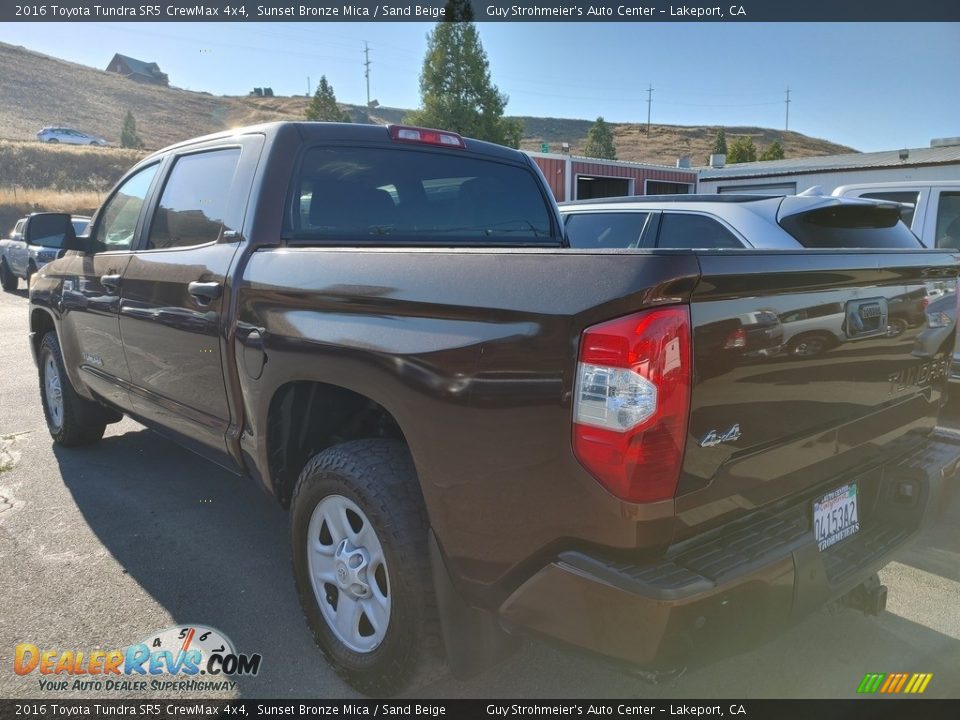 2016 Toyota Tundra SR5 CrewMax 4x4 Sunset Bronze Mica / Sand Beige Photo #4