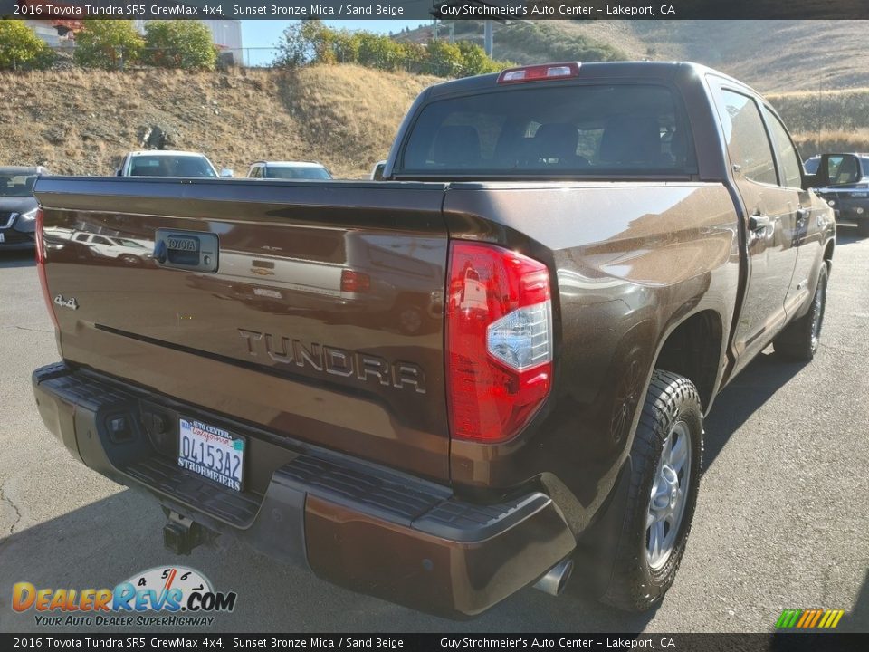 2016 Toyota Tundra SR5 CrewMax 4x4 Sunset Bronze Mica / Sand Beige Photo #6