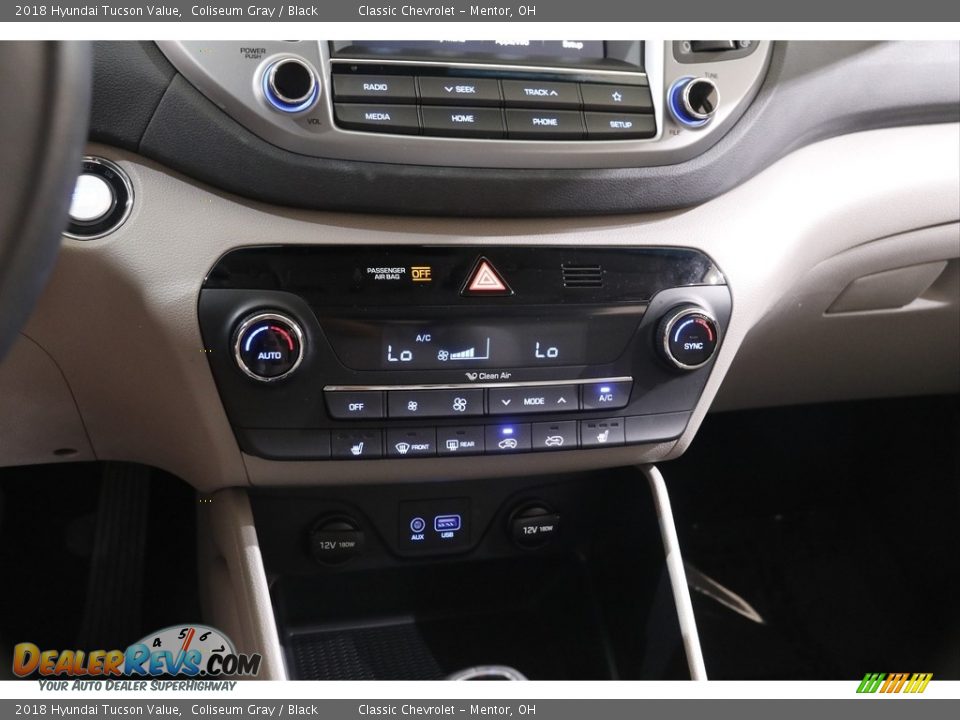 2018 Hyundai Tucson Value Coliseum Gray / Black Photo #12