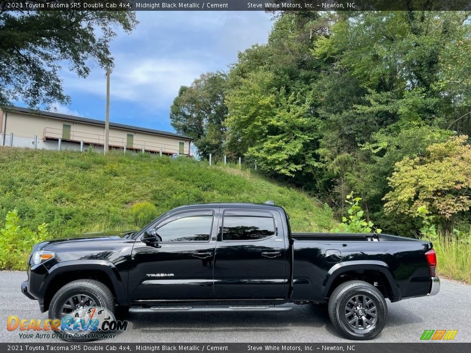 2021 Toyota Tacoma SR5 Double Cab 4x4 Midnight Black Metallic / Cement Photo #1