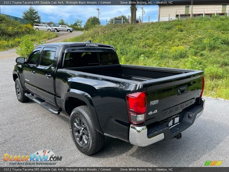 2021 Toyota Tacoma SR5 Double Cab 4x4 Midnight Black Metallic / Cement Photo #10