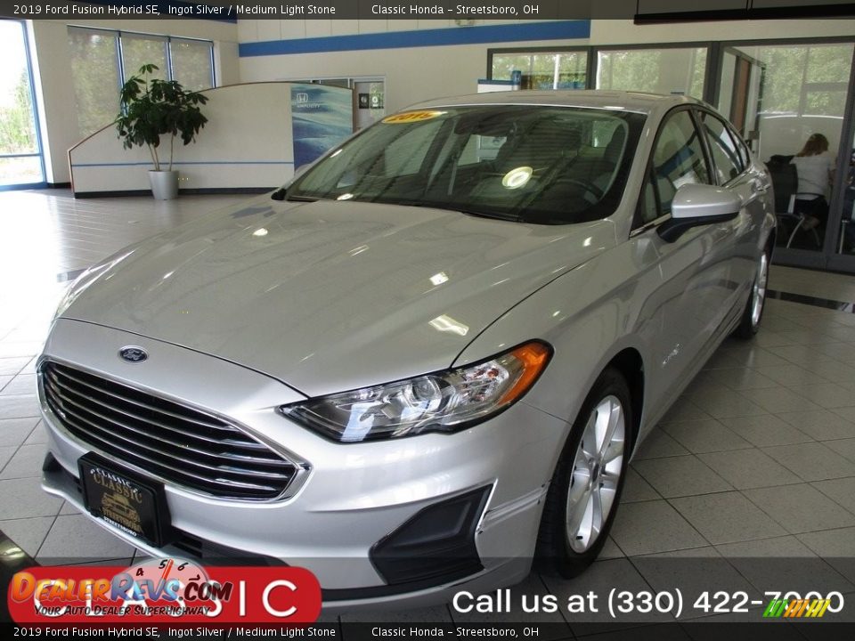 2019 Ford Fusion Hybrid SE Ingot Silver / Medium Light Stone Photo #1