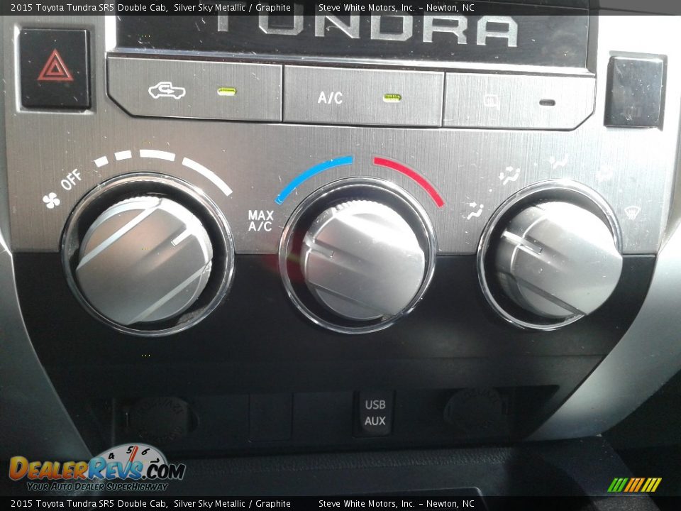 2015 Toyota Tundra SR5 Double Cab Silver Sky Metallic / Graphite Photo #28