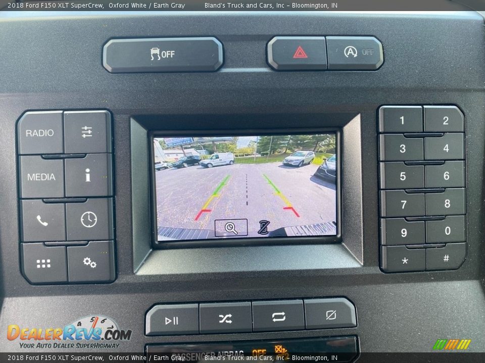 2018 Ford F150 XLT SuperCrew Oxford White / Earth Gray Photo #24