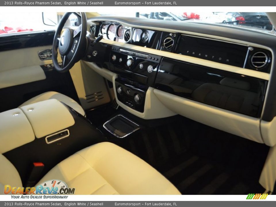 2013 Rolls-Royce Phantom Sedan English White / Seashell Photo #21