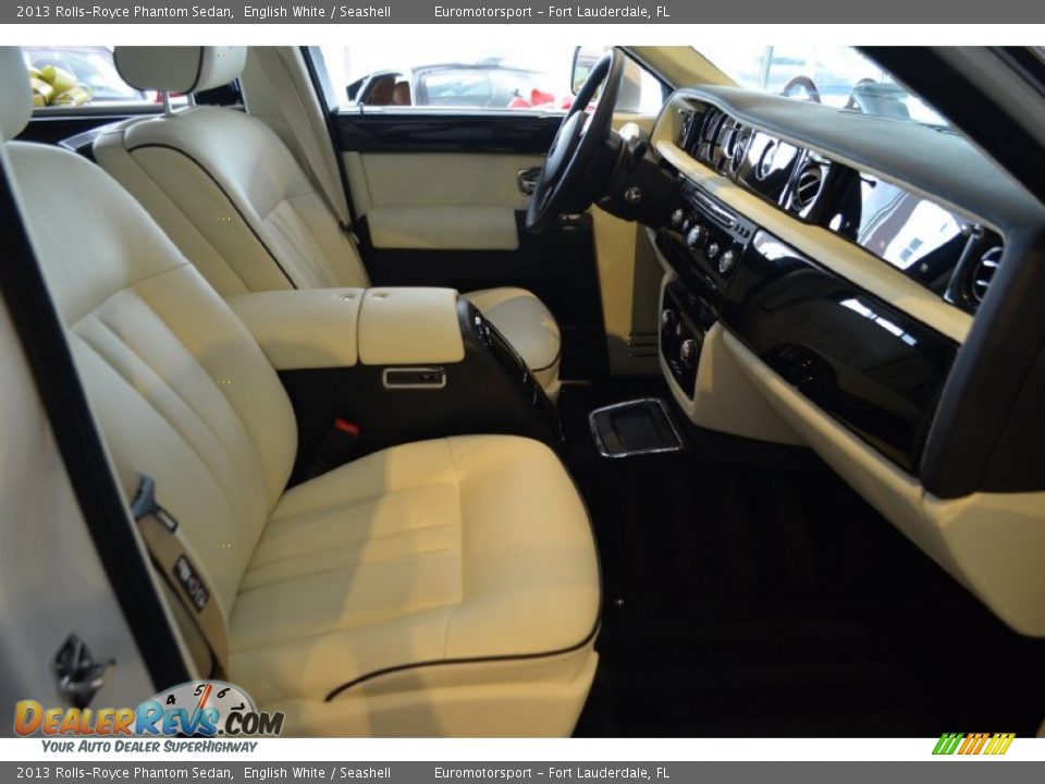 2013 Rolls-Royce Phantom Sedan English White / Seashell Photo #22