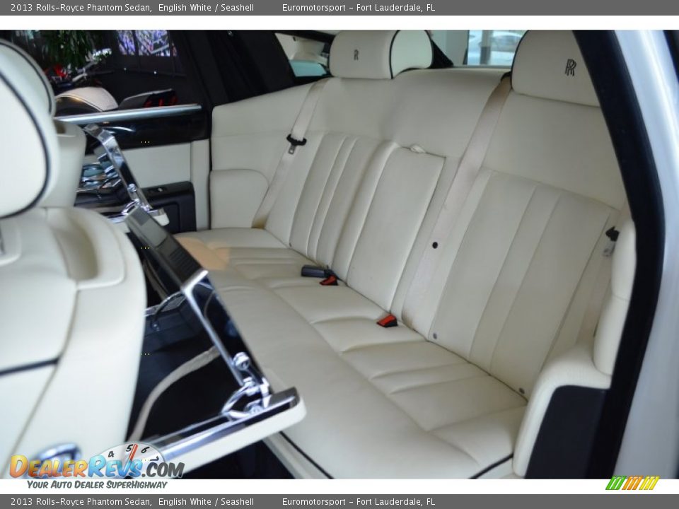 2013 Rolls-Royce Phantom Sedan English White / Seashell Photo #33