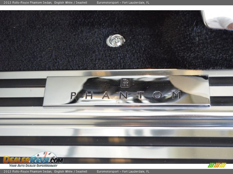 2013 Rolls-Royce Phantom Sedan English White / Seashell Photo #38