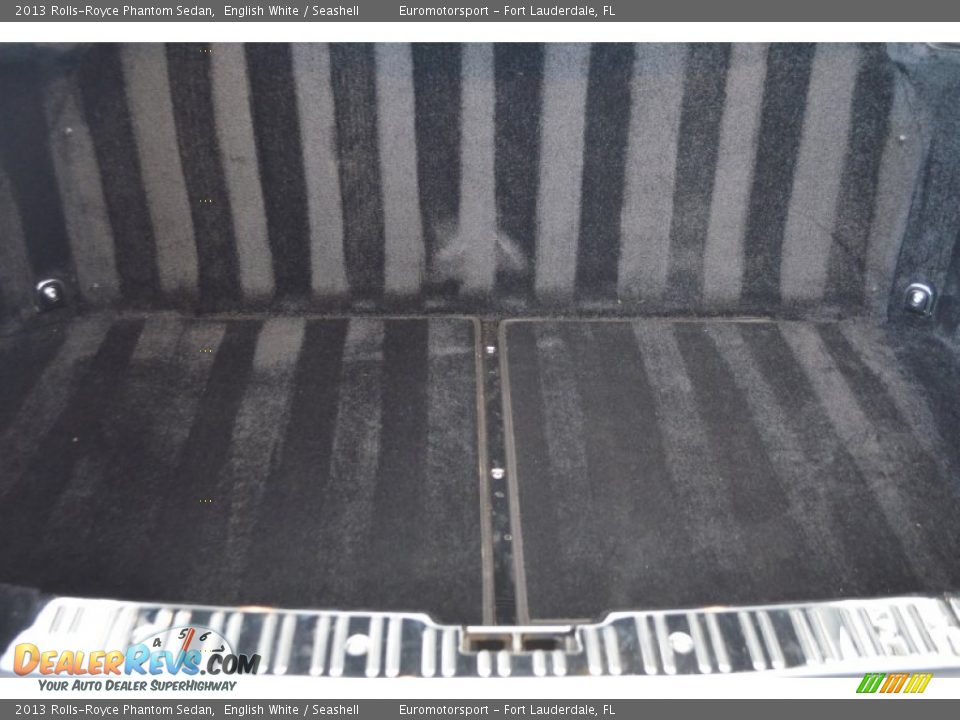 2013 Rolls-Royce Phantom Sedan English White / Seashell Photo #42