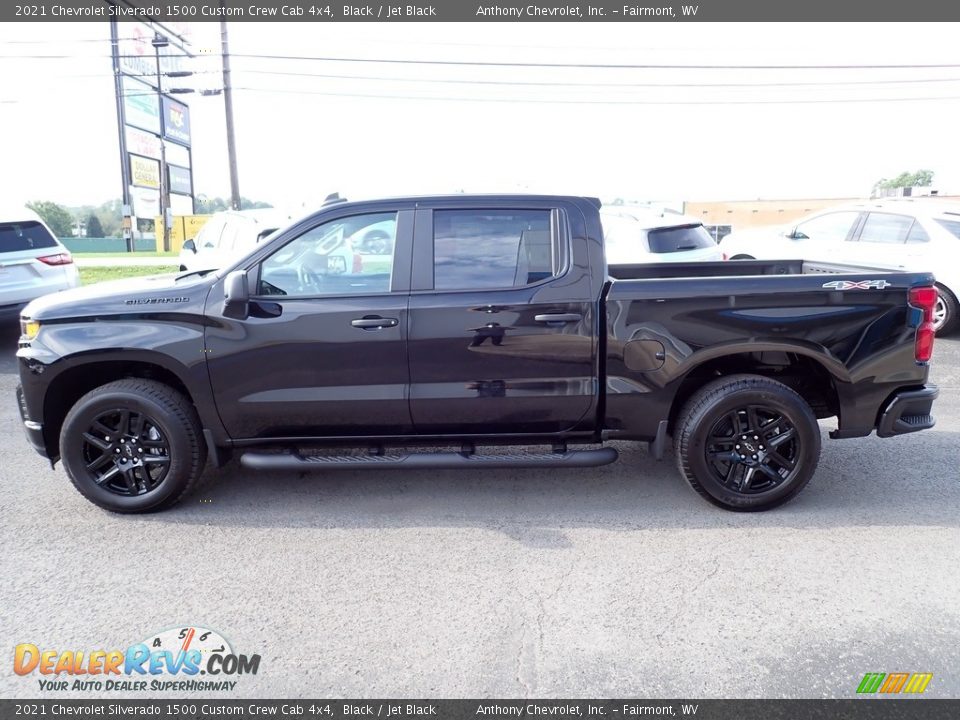 2021 Chevrolet Silverado 1500 Custom Crew Cab 4x4 Black / Jet Black Photo #6