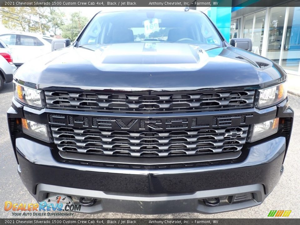 2021 Chevrolet Silverado 1500 Custom Crew Cab 4x4 Black / Jet Black Photo #8