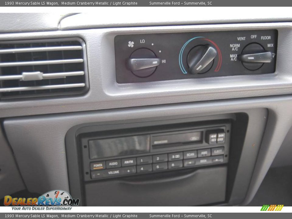 1993 Mercury Sable LS Wagon Medium Cranberry Metallic / Light Graphite Photo #20