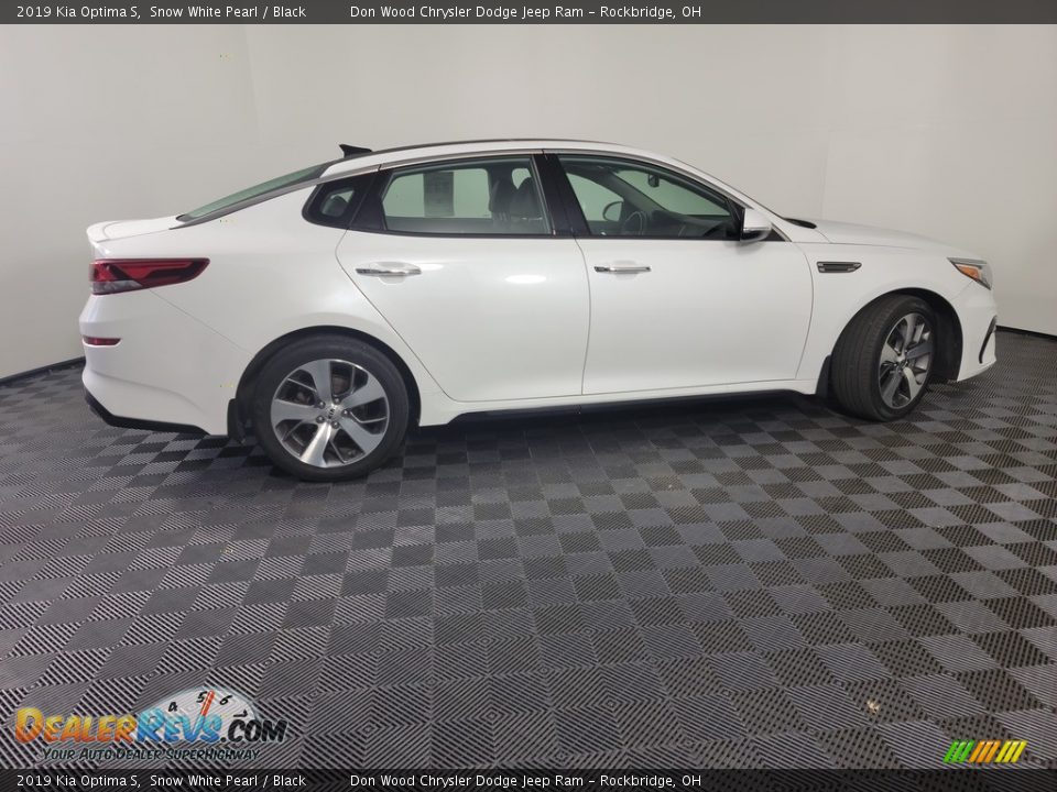 2019 Kia Optima S Snow White Pearl / Black Photo #11