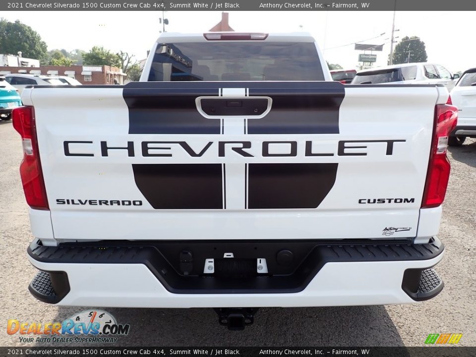 2021 Chevrolet Silverado 1500 Custom Crew Cab 4x4 Summit White / Jet Black Photo #4