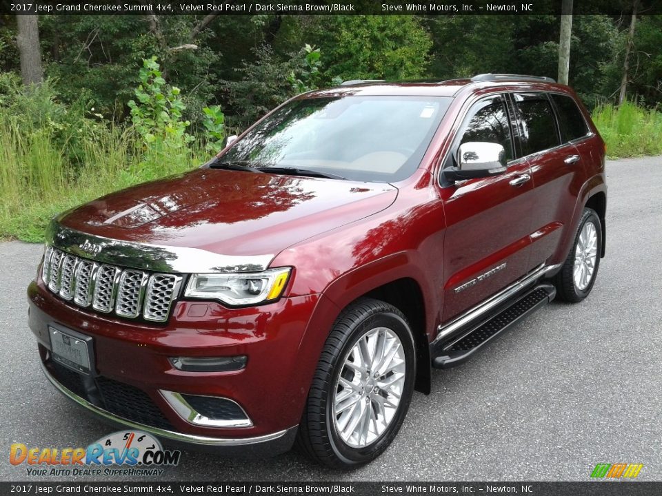 2017 Jeep Grand Cherokee Summit 4x4 Velvet Red Pearl / Dark Sienna Brown/Black Photo #2