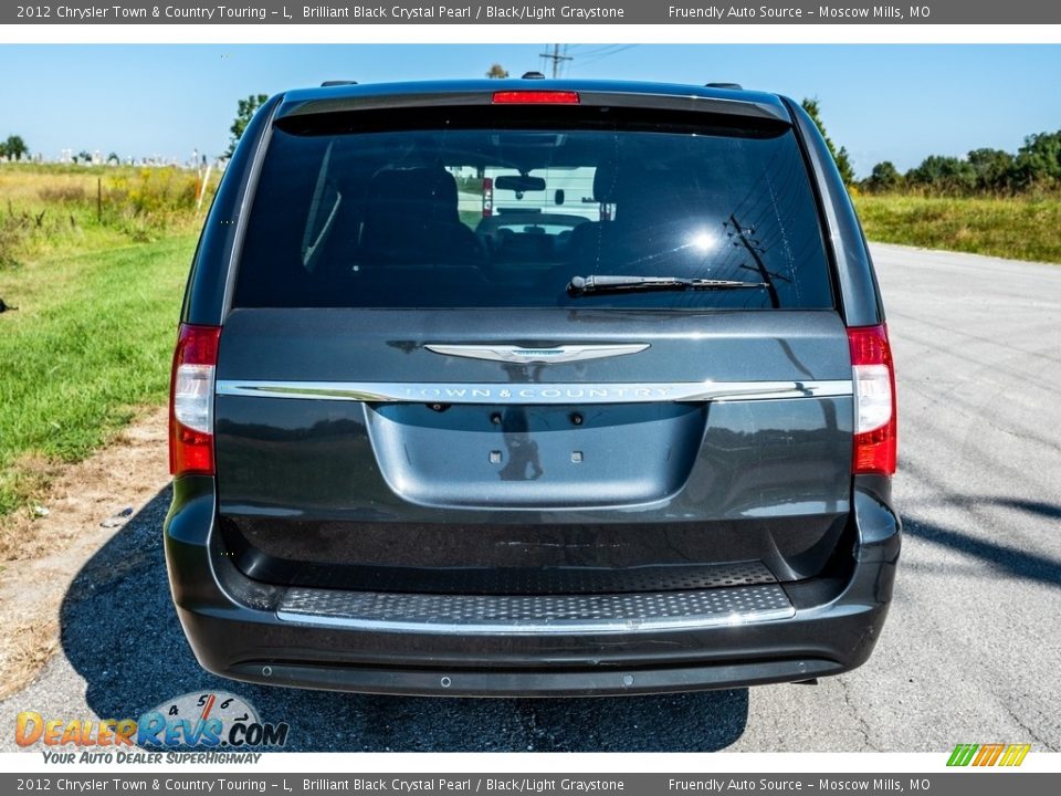 2012 Chrysler Town & Country Touring - L Brilliant Black Crystal Pearl / Black/Light Graystone Photo #5