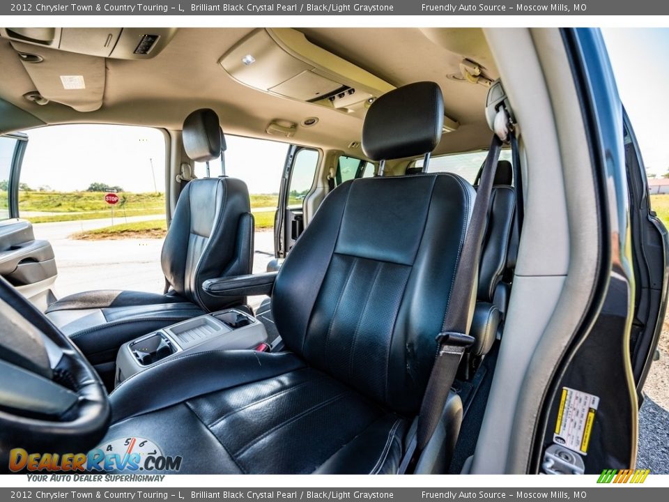 2012 Chrysler Town & Country Touring - L Brilliant Black Crystal Pearl / Black/Light Graystone Photo #17