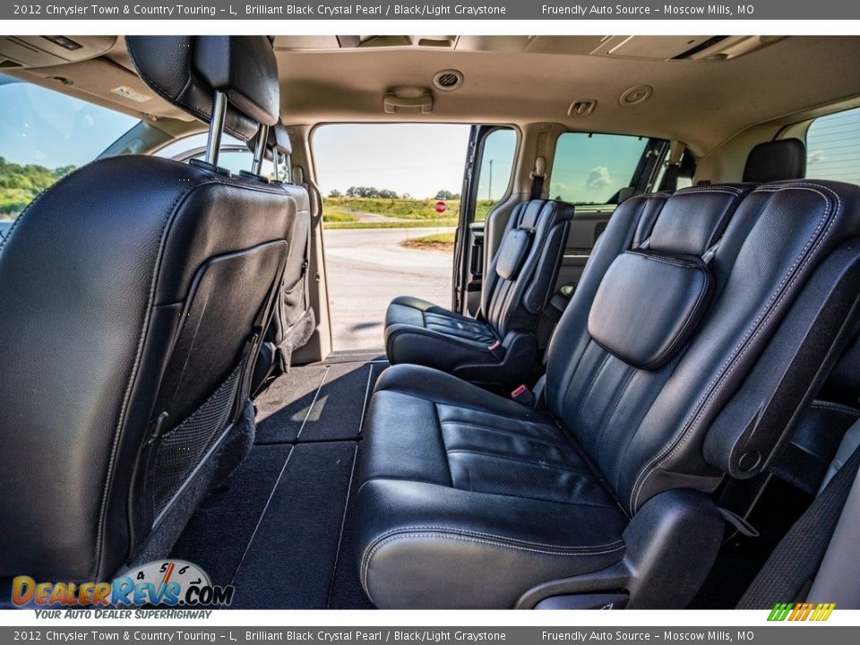 2012 Chrysler Town & Country Touring - L Brilliant Black Crystal Pearl / Black/Light Graystone Photo #21