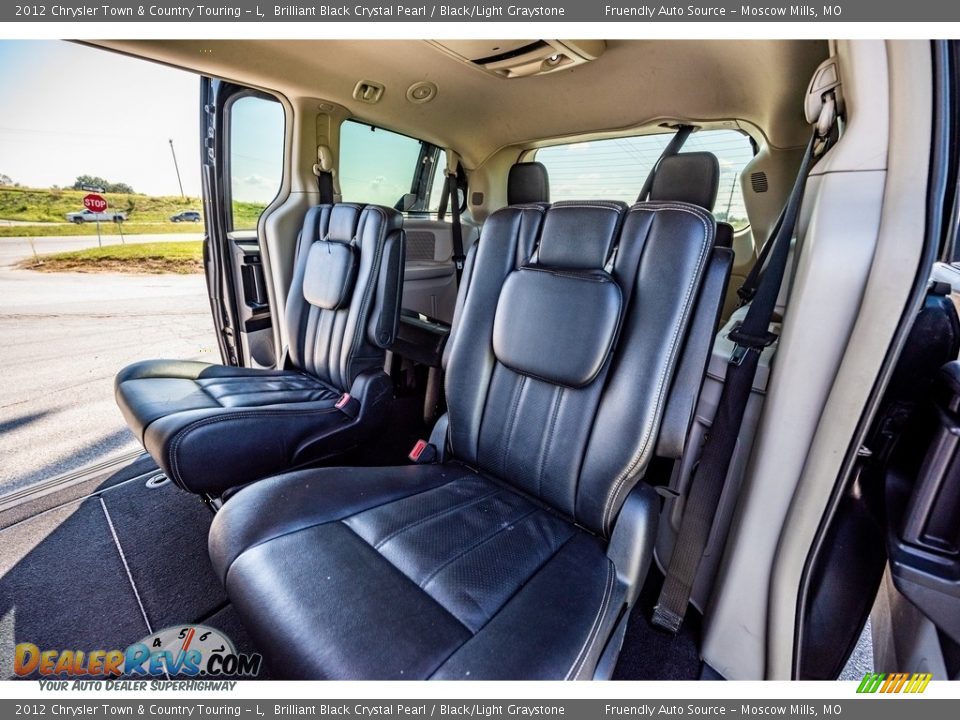 2012 Chrysler Town & Country Touring - L Brilliant Black Crystal Pearl / Black/Light Graystone Photo #22
