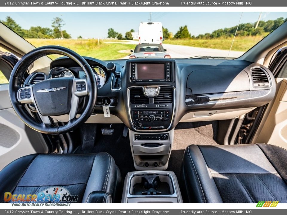 2012 Chrysler Town & Country Touring - L Brilliant Black Crystal Pearl / Black/Light Graystone Photo #31