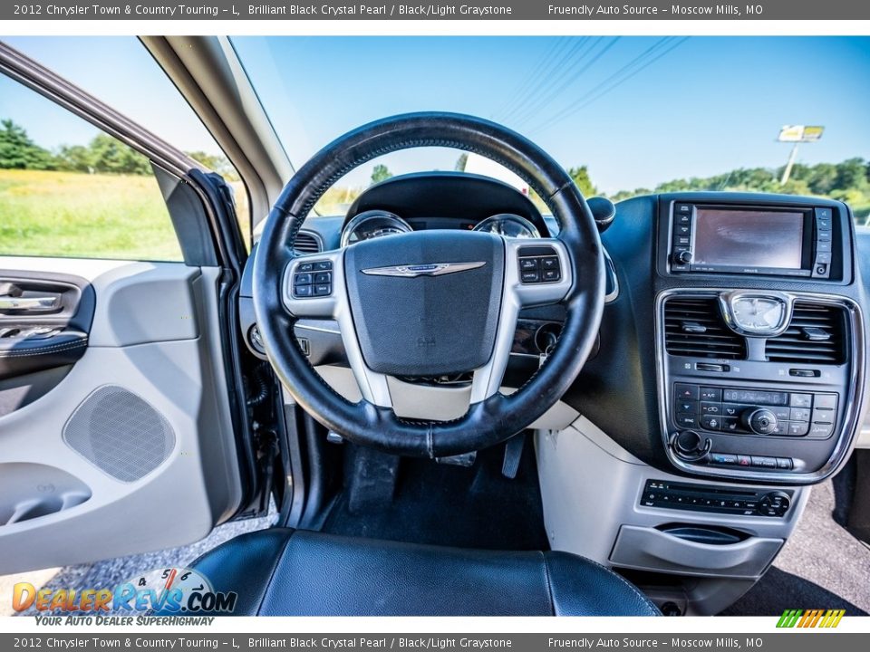 2012 Chrysler Town & Country Touring - L Brilliant Black Crystal Pearl / Black/Light Graystone Photo #33