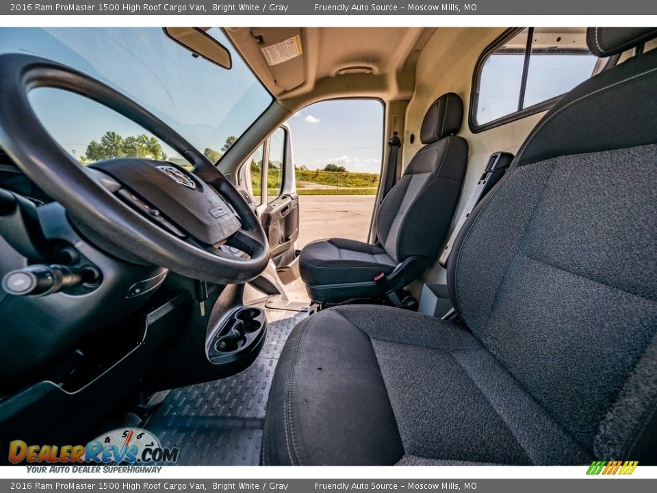 2016 Ram ProMaster 1500 High Roof Cargo Van Bright White / Gray Photo #18