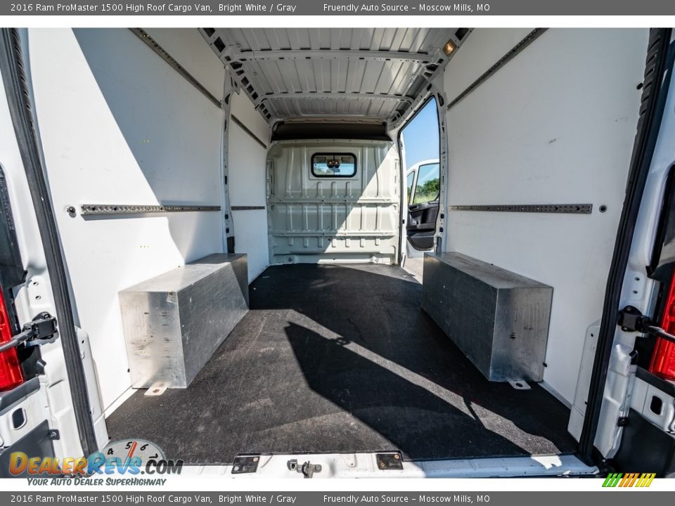 2016 Ram ProMaster 1500 High Roof Cargo Van Bright White / Gray Photo #23
