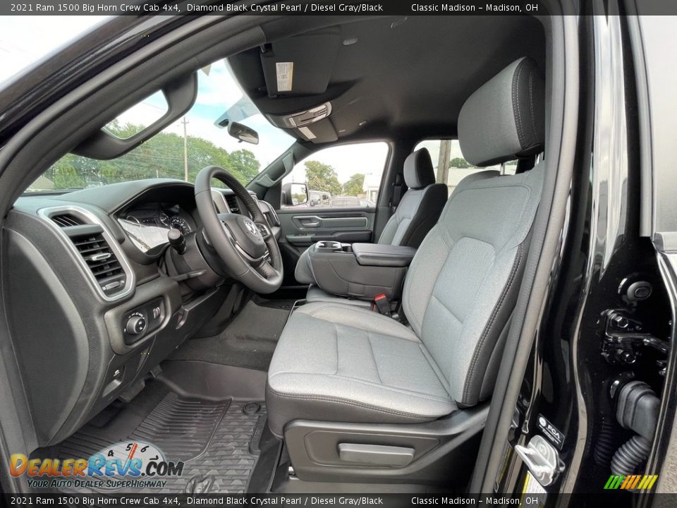 2021 Ram 1500 Big Horn Crew Cab 4x4 Diamond Black Crystal Pearl / Diesel Gray/Black Photo #2