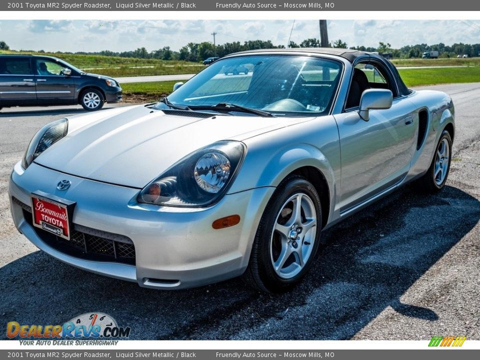 Front 3/4 View of 2001 Toyota MR2 Spyder Roadster Photo #8