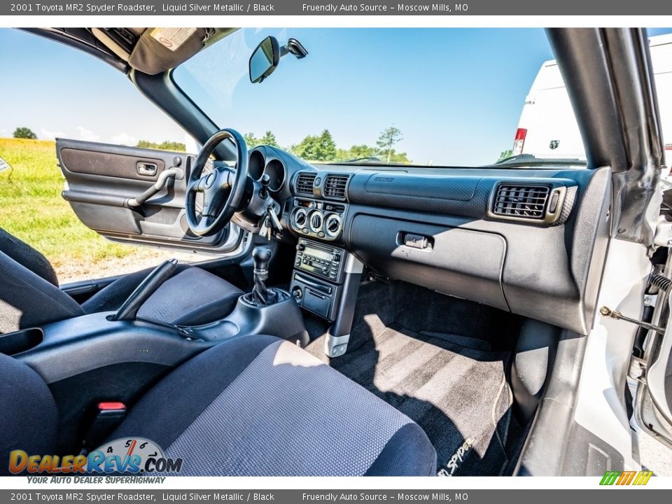 2001 Toyota MR2 Spyder Roadster Liquid Silver Metallic / Black Photo #22