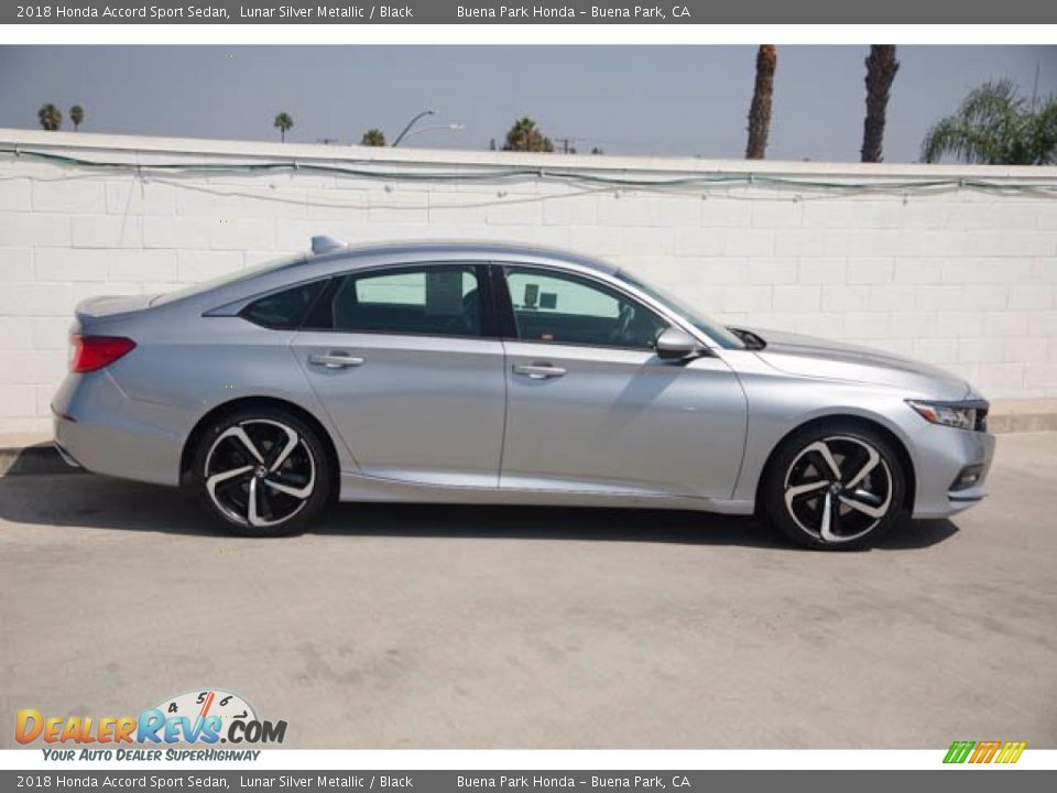 2018 Honda Accord Sport Sedan Lunar Silver Metallic / Black Photo #12