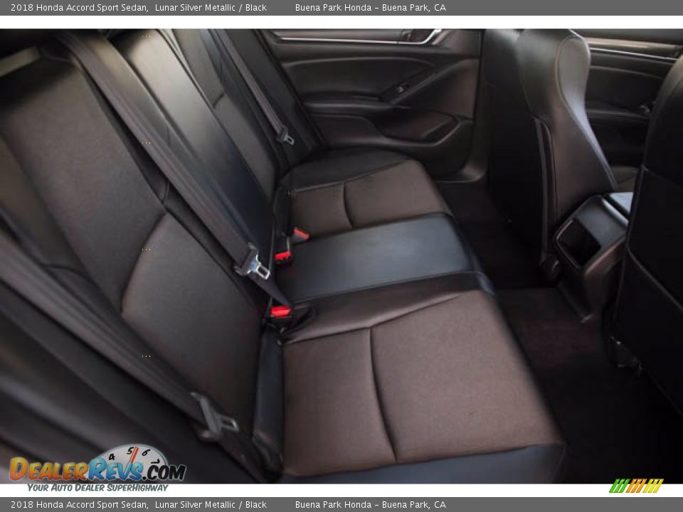 2018 Honda Accord Sport Sedan Lunar Silver Metallic / Black Photo #21