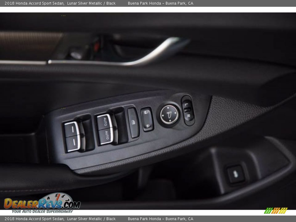 2018 Honda Accord Sport Sedan Lunar Silver Metallic / Black Photo #29