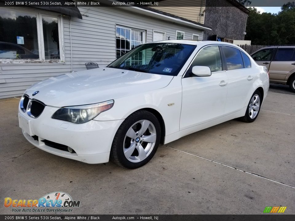 2005 BMW 5 Series 530i Sedan Alpine White / Black Photo #2