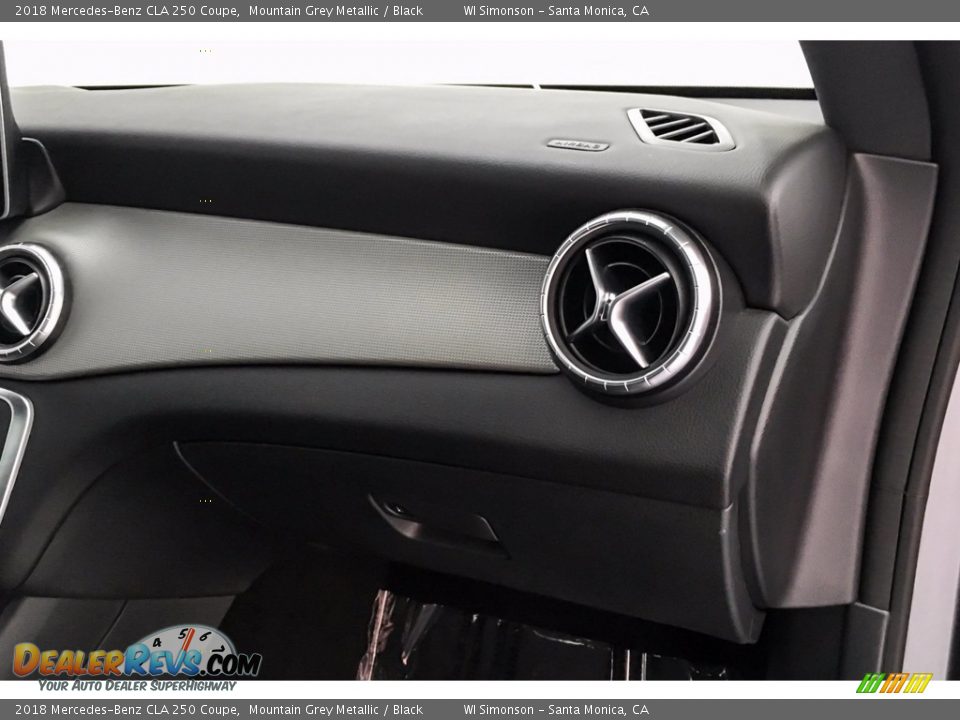 2018 Mercedes-Benz CLA 250 Coupe Mountain Grey Metallic / Black Photo #29