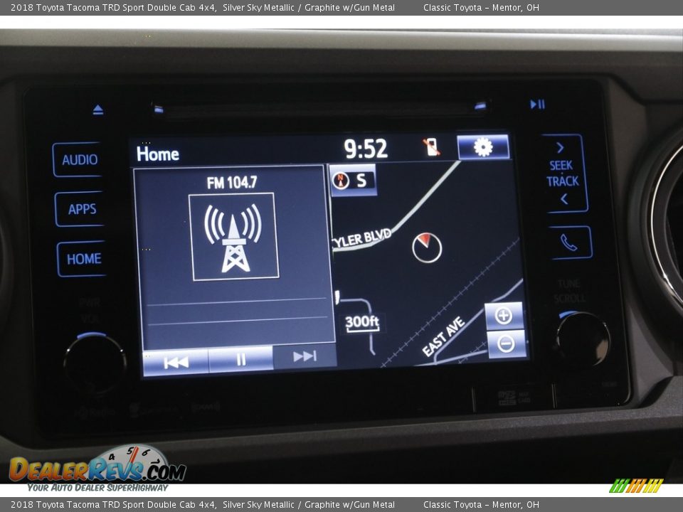 2018 Toyota Tacoma TRD Sport Double Cab 4x4 Silver Sky Metallic / Graphite w/Gun Metal Photo #10