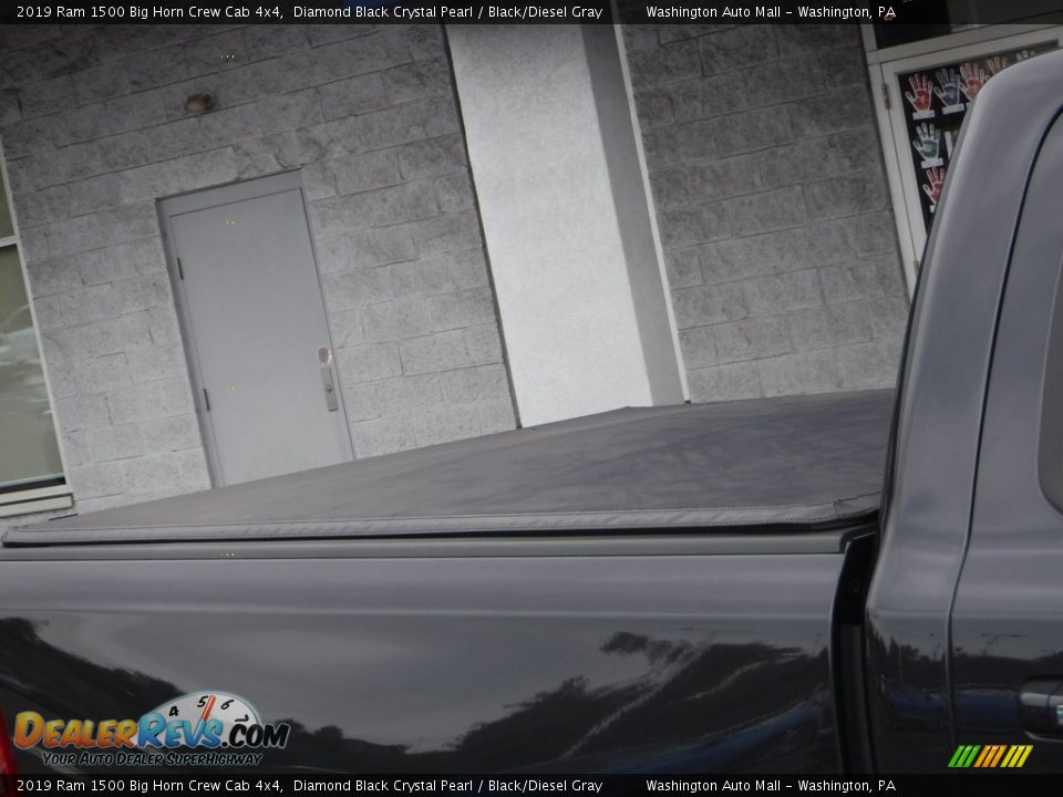2019 Ram 1500 Big Horn Crew Cab 4x4 Diamond Black Crystal Pearl / Black/Diesel Gray Photo #3