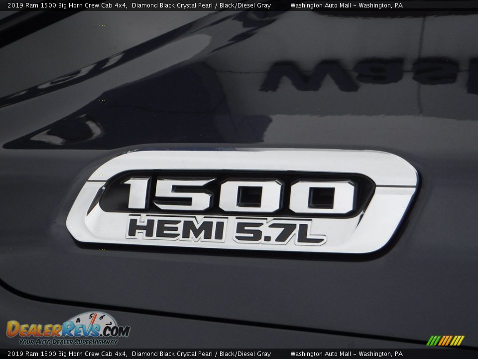 2019 Ram 1500 Big Horn Crew Cab 4x4 Diamond Black Crystal Pearl / Black/Diesel Gray Photo #5