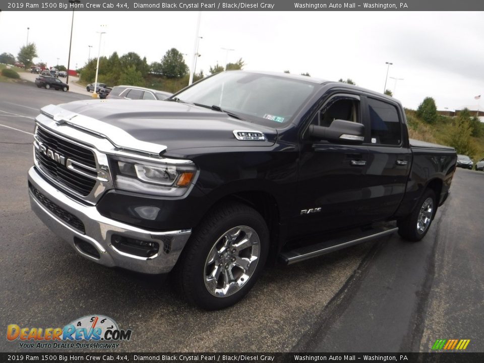 2019 Ram 1500 Big Horn Crew Cab 4x4 Diamond Black Crystal Pearl / Black/Diesel Gray Photo #10