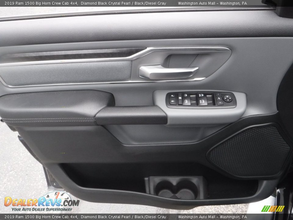 2019 Ram 1500 Big Horn Crew Cab 4x4 Diamond Black Crystal Pearl / Black/Diesel Gray Photo #21