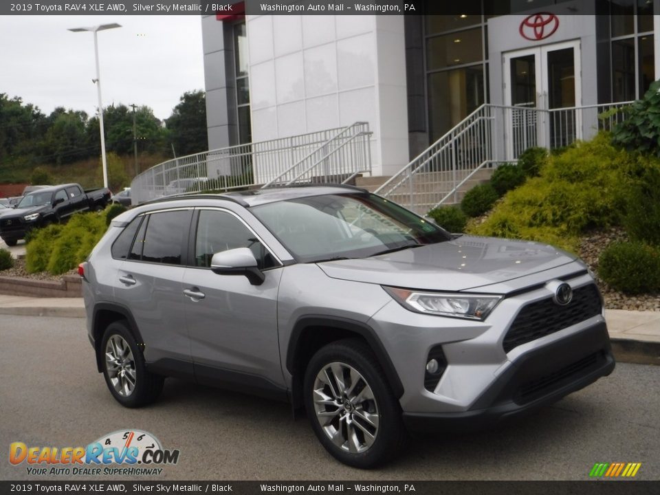 2019 Toyota RAV4 XLE AWD Silver Sky Metallic / Black Photo #1