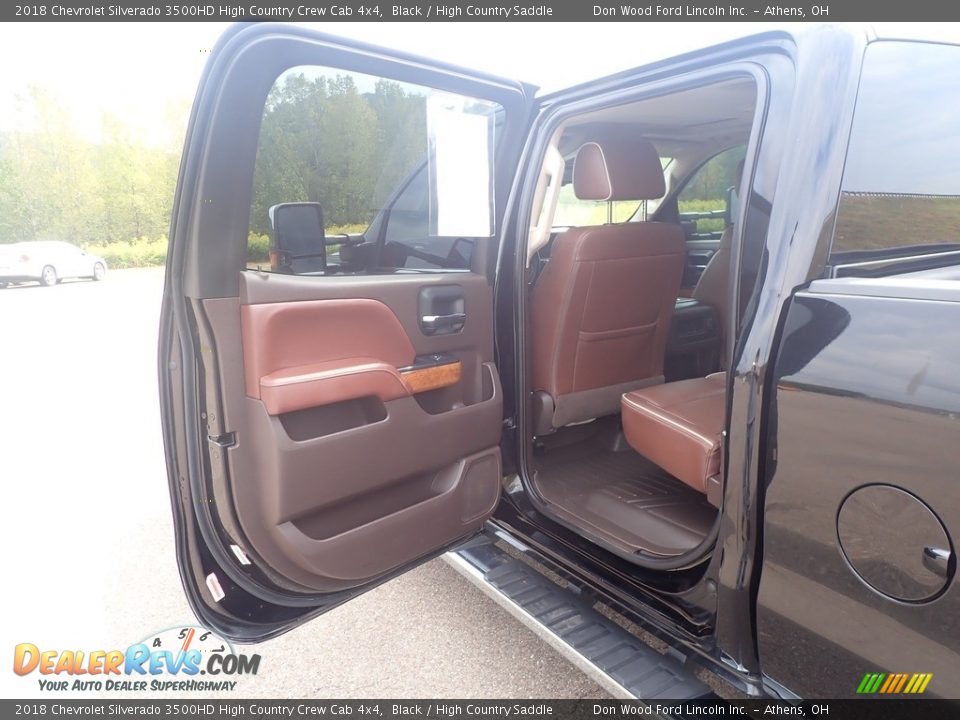 Door Panel of 2018 Chevrolet Silverado 3500HD High Country Crew Cab 4x4 Photo #36