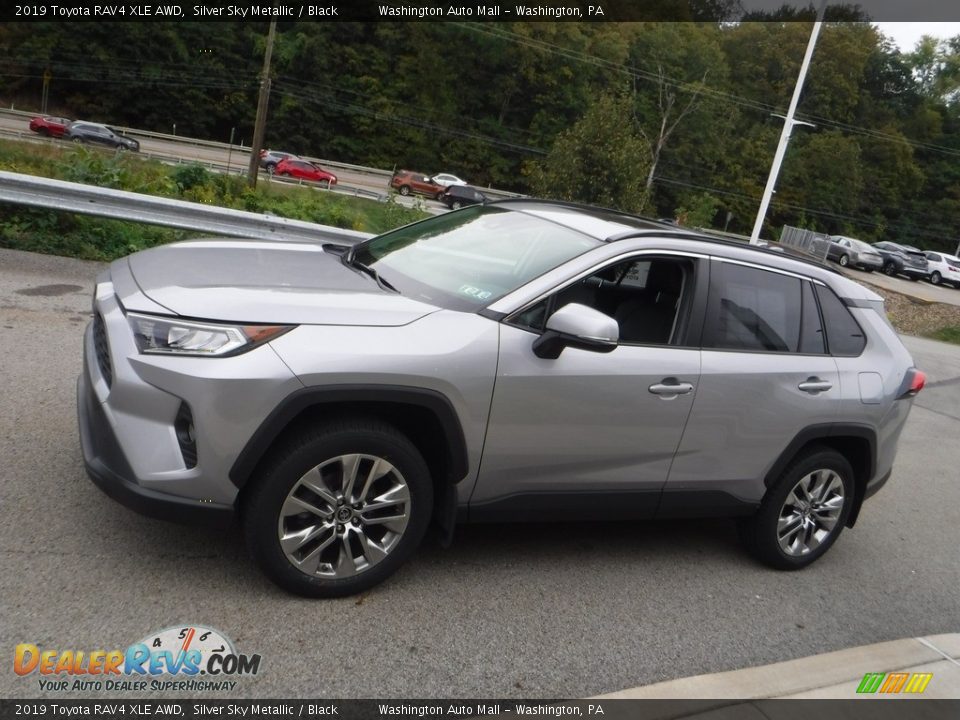 2019 Toyota RAV4 XLE AWD Silver Sky Metallic / Black Photo #15